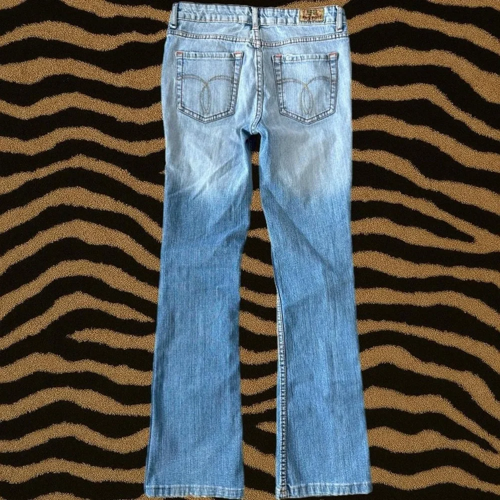 Authentic Paris Blues Light Wash Mid Rise Flare Jeans – Size 3 - Picture 4 of 8